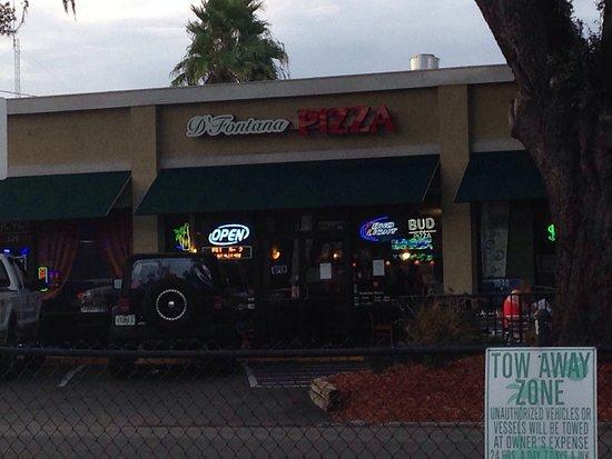 D'Fontana Pizzeria & Ristorante
