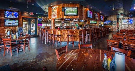 Rusty's Raw Bar and Grill