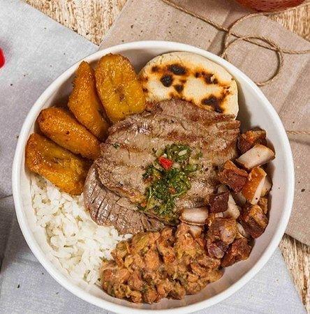De Leon Latin Cocina