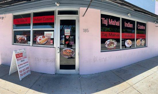 Taj Mahal Indian Cuisine