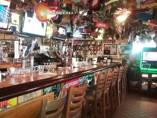 Dixie Grill & Brewery
