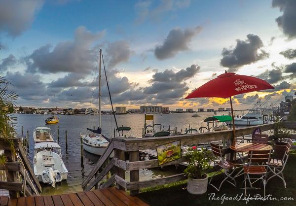 Hook's @ the Other End