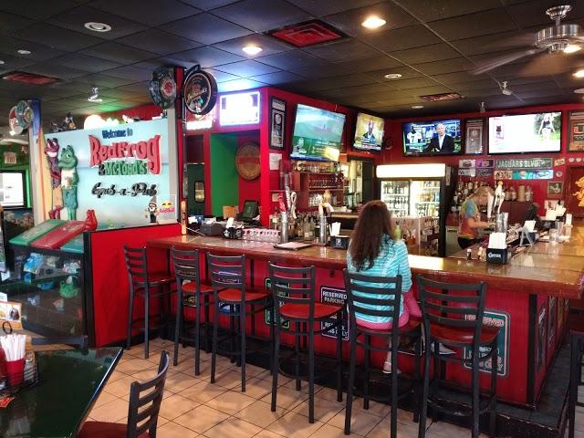 Redfrog & McToad's Grub-n-Pub