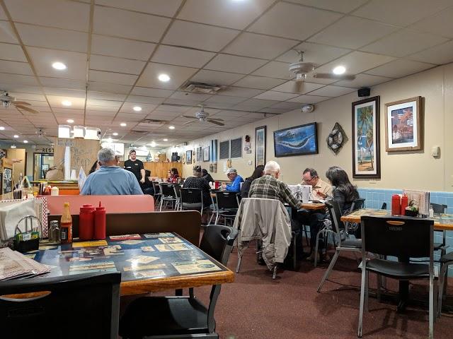 Captain Joey Patti's Seafood Restaurant & Deli