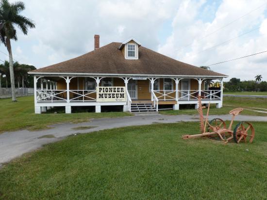 Florida Pioneer Museum