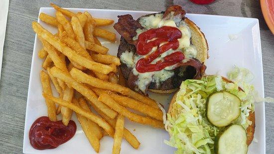 Sea Hag's Bar and Grill