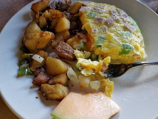 Lisa's Cafe of Madeira