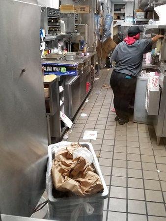 Rally's Hamburgers