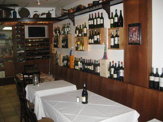 Farolito Peruvian Restaurant