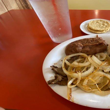 Pupuseria Y Cafeteria Centroamericana