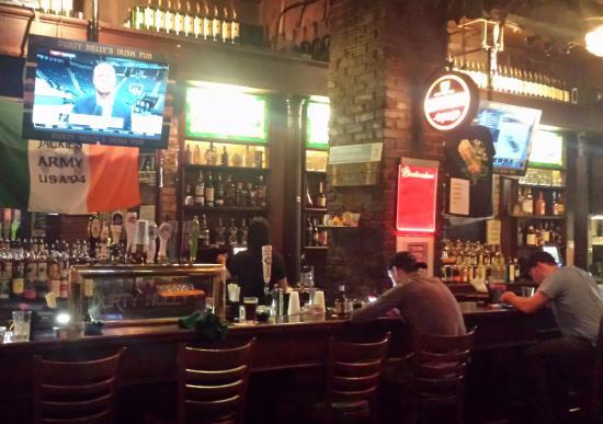 Durty Nelly's Irish Pub