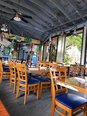 Manatee Island Bar & Grill
