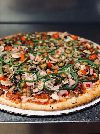 Buffalo Pizza & Wings