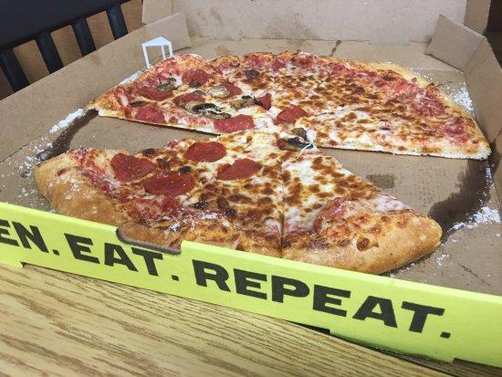 Hungry Howie's Pizza