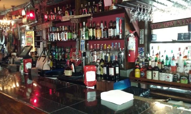 Molly Goodhead's Raw Bar & Restaurant