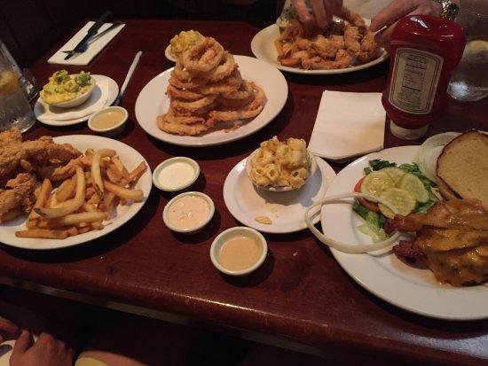 Cheddar's Scratch Kitchen