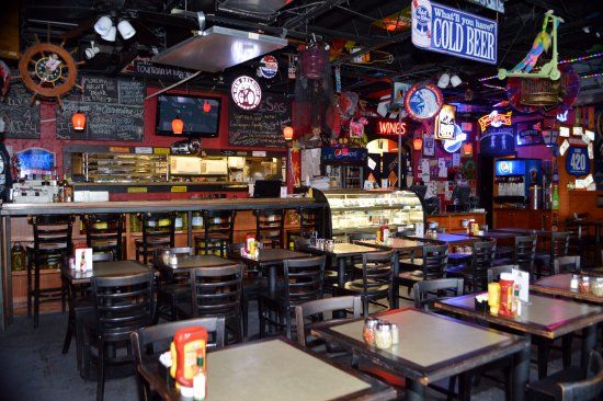 Carmines Pie House