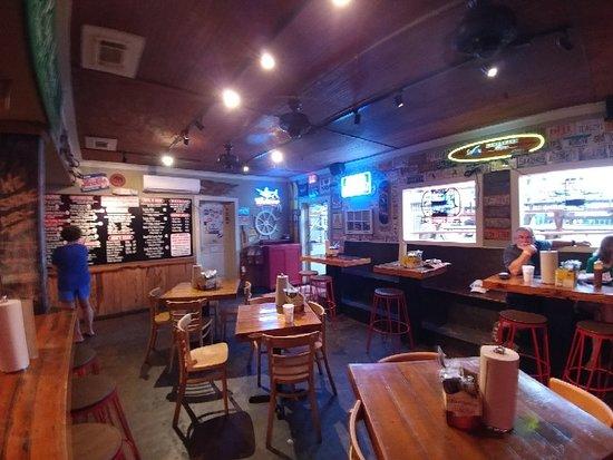 Moe's Original Bar B Que