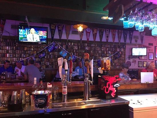Peanuts Restaurant and Sports Bar