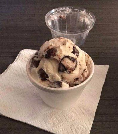 Frosty Point Ice Cream Parlor