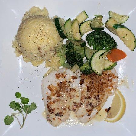 Water Oaks Grill