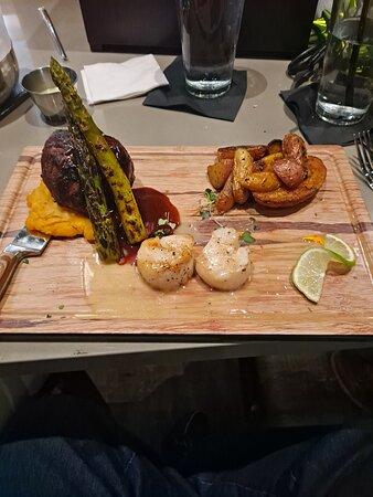 Bluwave Lobster House