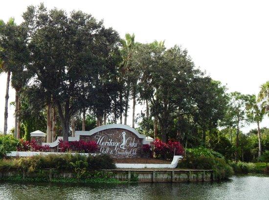 Heritage Oaks Golf and Country Club