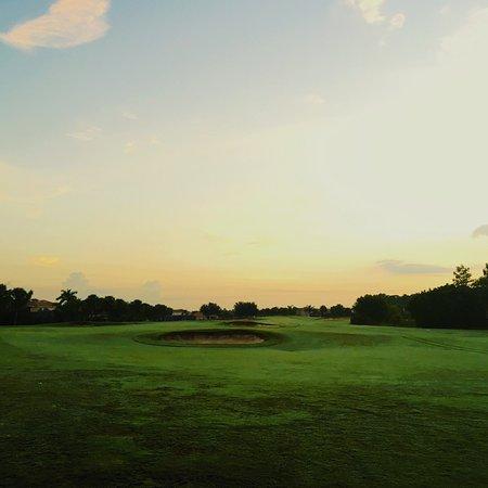 River Strand Golf and Country Club