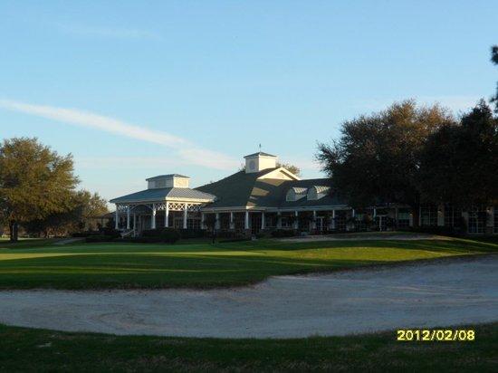 Silverthorn Country Club