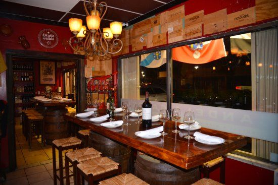 Candela Restaurant Wine Tapas