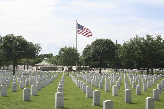 Barrancas National Cemetery