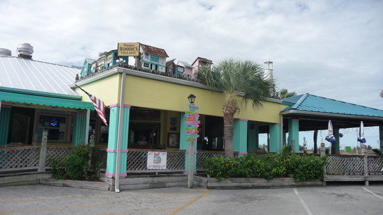 Sam's Beach Bar