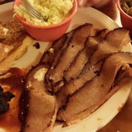 DUSTIN'S Bar-B-Q