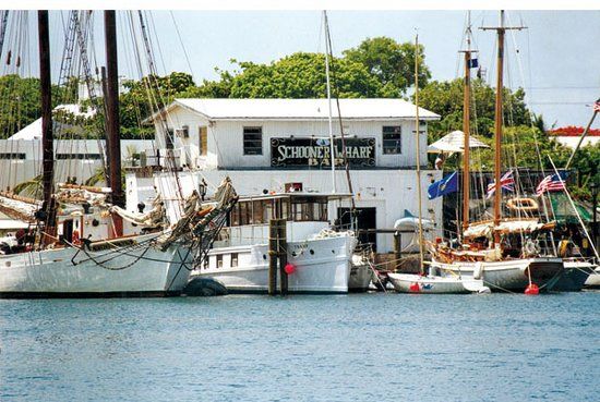 Schooner Wharf Bar