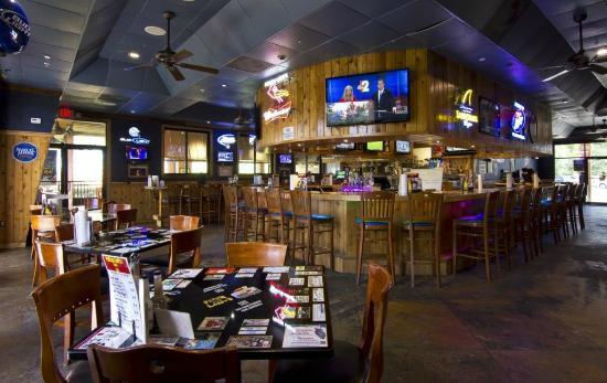 Pelican Larry's Raw Bar and Grill