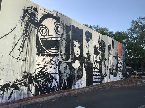 Central Avenue Murals