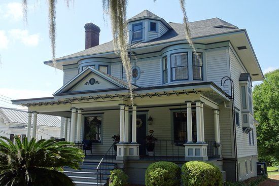 Knott House Museum