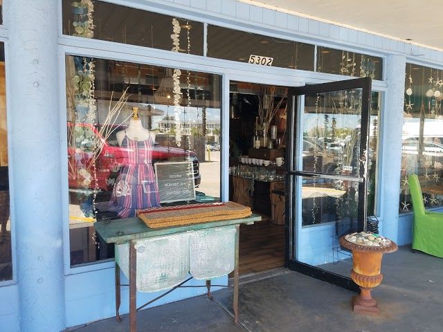 Sand Dollar Gift Shop