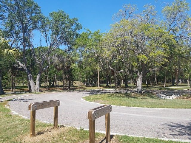 Clam Bayou Nature Preserve