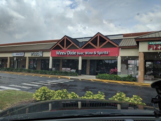 Shoppes of Victoria Square