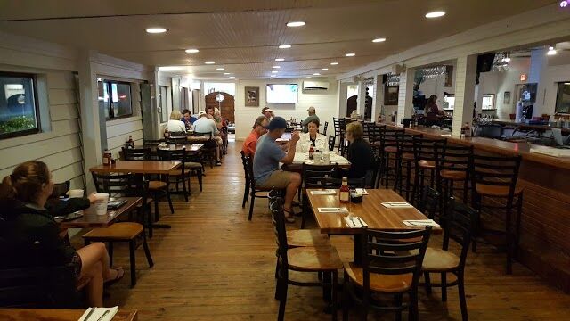 Local Catch Bar & Grill