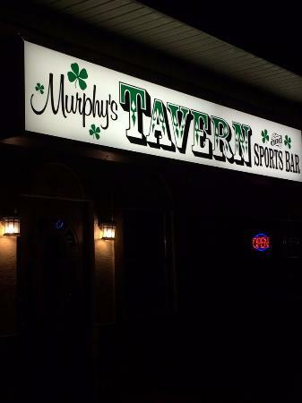 Murphy's Tavern & Sports Bar