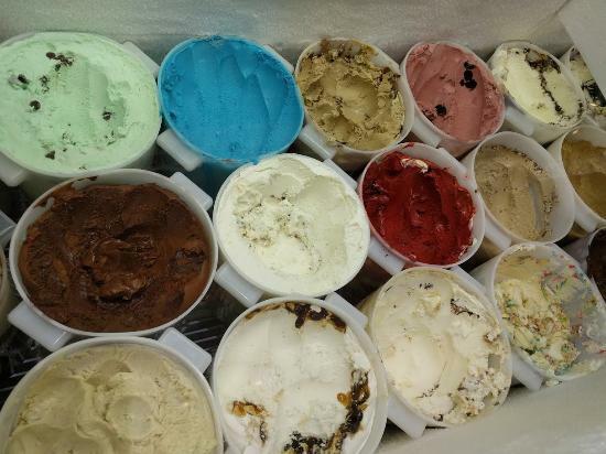 Sweet Melissa's Ice Cream Shoppe and Key Lime Pies